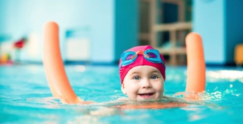 des cours de natation pour les jeunes enfants 17789 1200 800