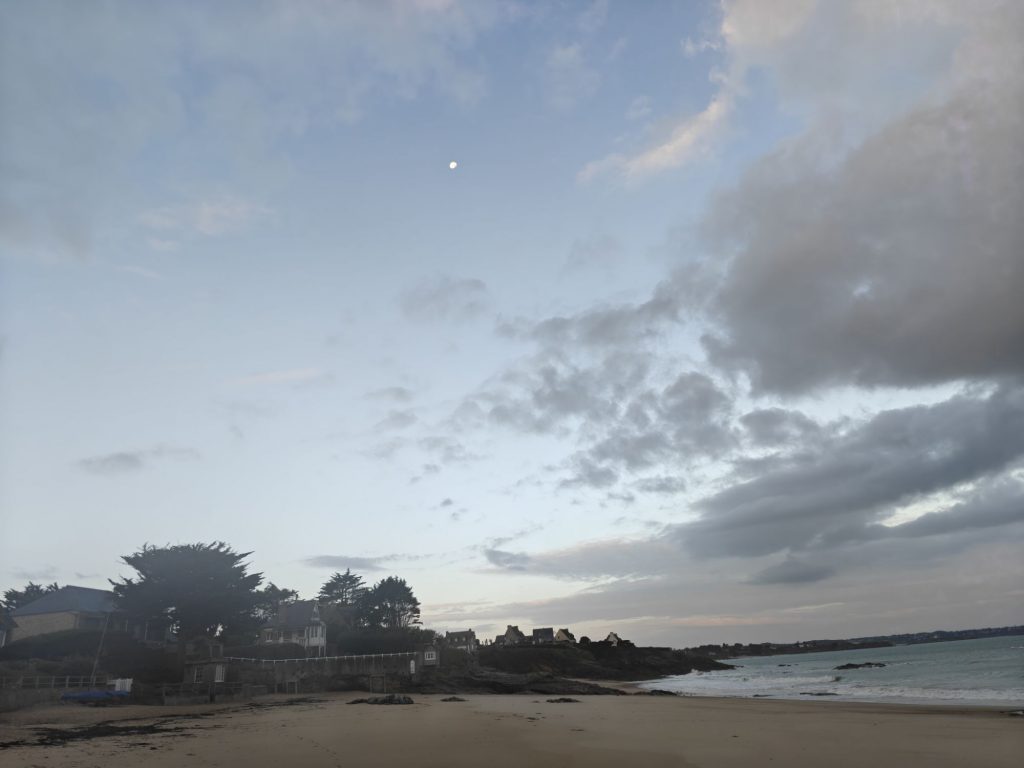 Point du jour jeudi 11 septembre 1 img202509110803093292626221571582931
