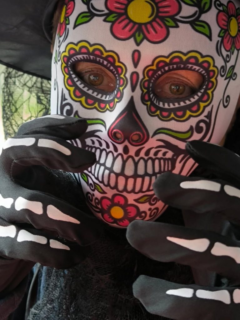 Vendredi....halloween 2 img 20251031 115223826564097566225459