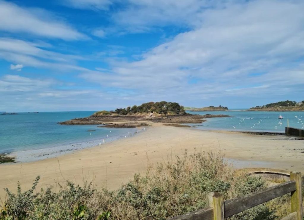 screenshot 2025 12 23 14 32 24 55 40deb401b9ffe8e1df2f1cc5ba480b12917614621589243817